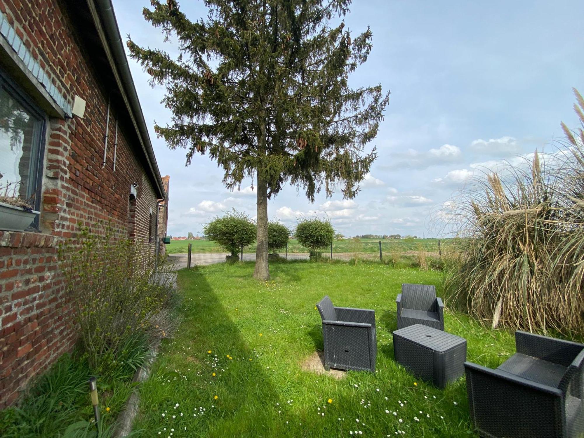 Gite De La Carnoy Ennetieres-en-Weppes Exterior photo